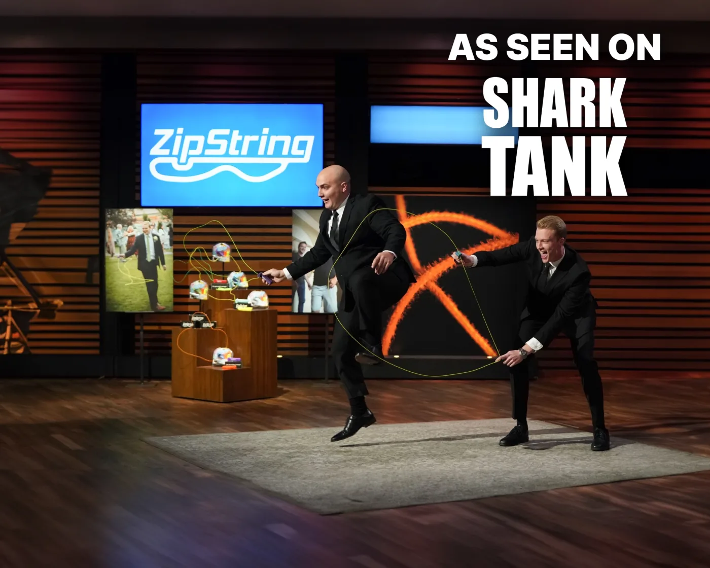 Основатели ZipString на съёмочной площадке Shark Tank